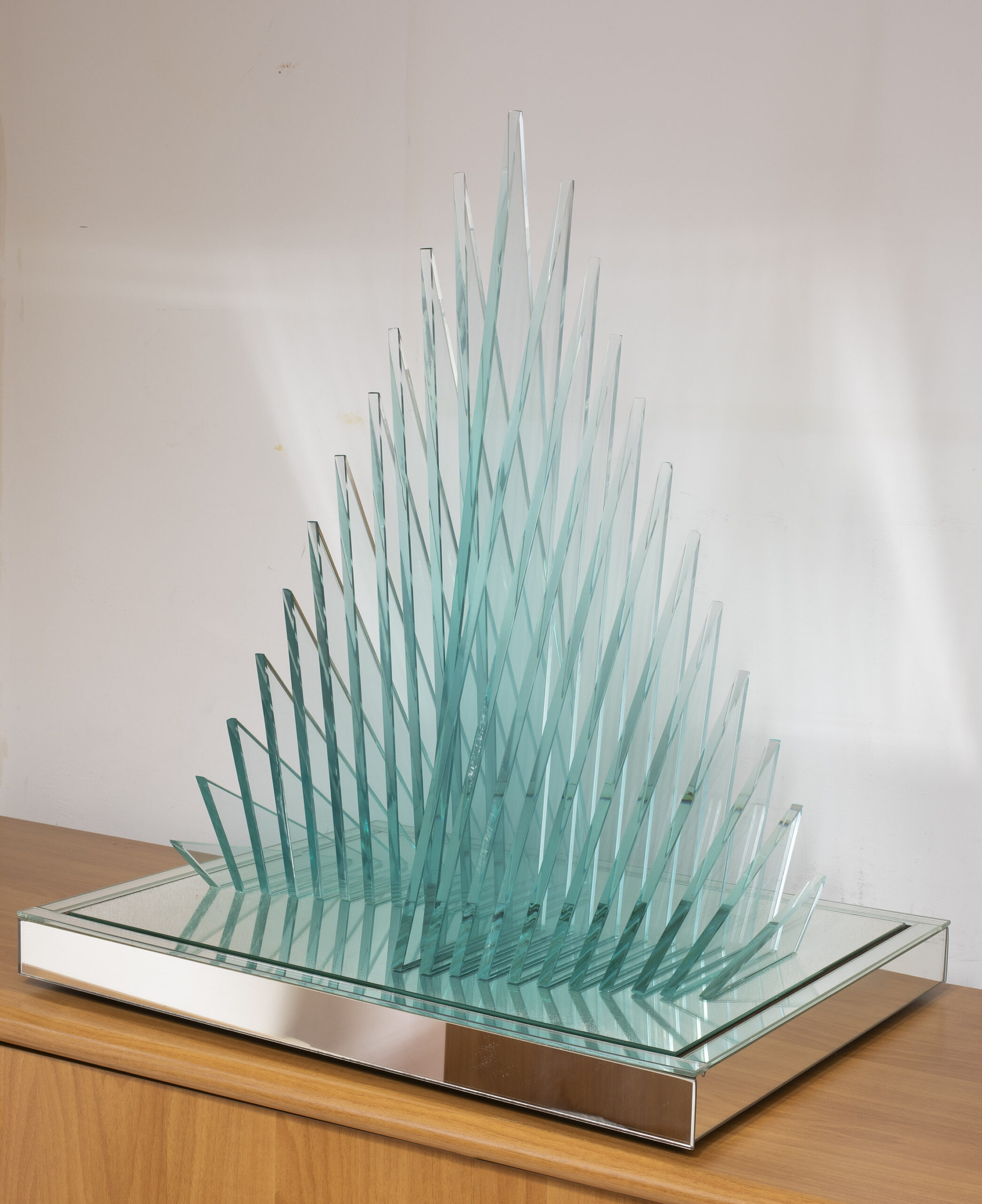 Senza titolo, 2004 - Cristallo, cm 43x55xh67